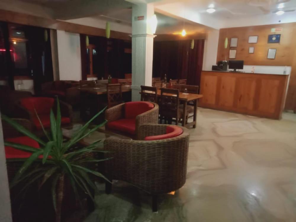 Hotel Sunshine 达兰萨拉 外观 照片